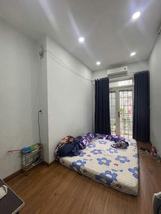 NHỎ XINH XÁCH VALY VÀO Ở- 22M2 HẺM BA GÁC TRẦN VĂN QUANG P10 TÂN BÌNH GIÁ CHỈ 2ty4
