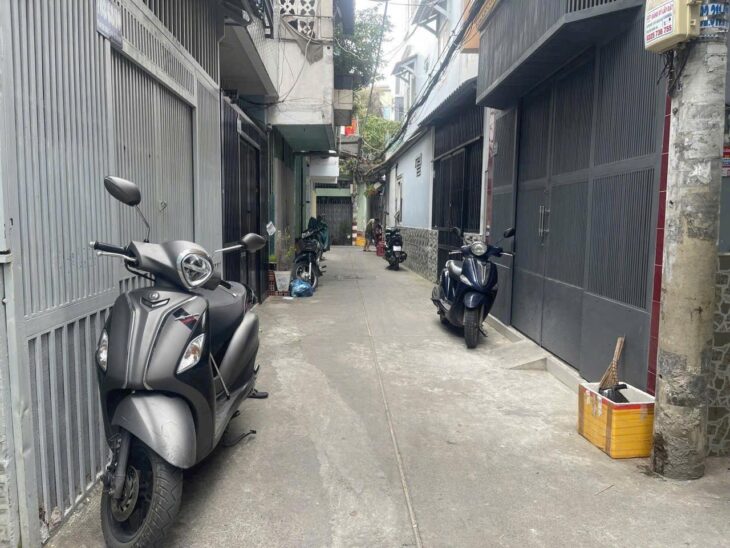 NHỎ XINH XÁCH VALY VÀO Ở- 22M2 HẺM BA GÁC TRẦN VĂN QUANG P10 TÂN BÌNH GIÁ CHỈ 2ty4