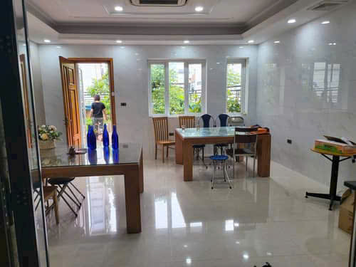 Bán nhà mặt phố Đặng Văn Ngữ – Kinh doanh sầm uất – 3 Phút đi bộ ra Hồ Đắc Di – Khu VIP dân trí