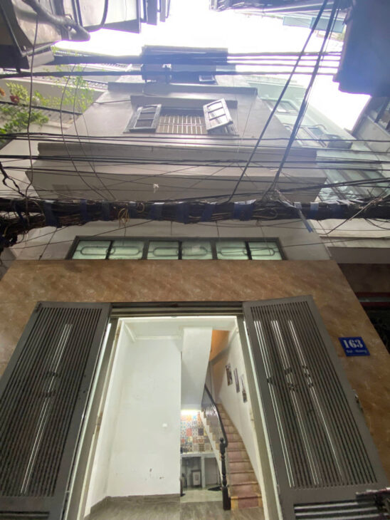 NHÀ ĐẸP TRẠI CÁ TRƯƠNG ĐỊNH HM 28M 5 TẦNG MẶT NGÕ THÔNG KINH DOANH CHỈ 5.45 TỶ SỔ ĐỎ CHÍNH CHỦ