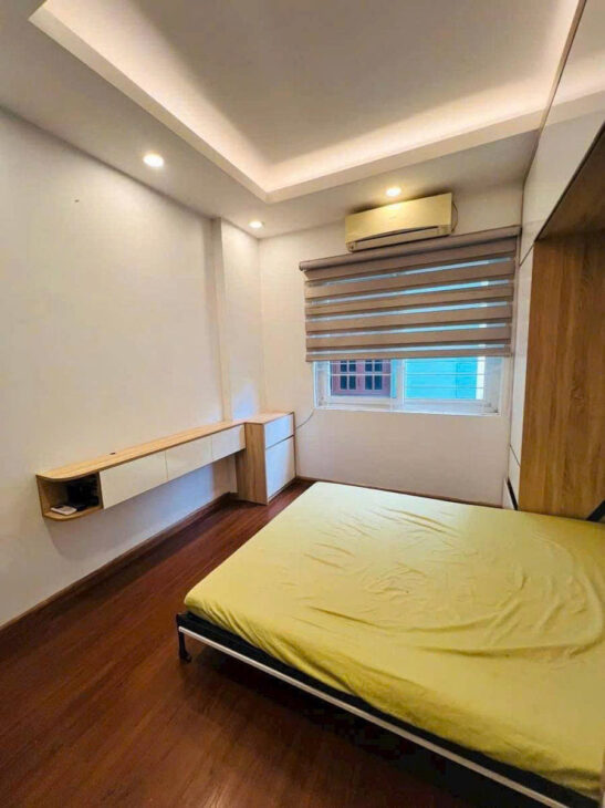 NHÀ ĐẸP ĐỊNH CÔNG HẠ HM 35M 4 TẦNG MT3.5M GẦN TRƯỜNG CHỢ CÁCH Ô TÔ 20M SỔ ĐỎ CHÍNH CHỦ GIÁ CHỈ 5.8