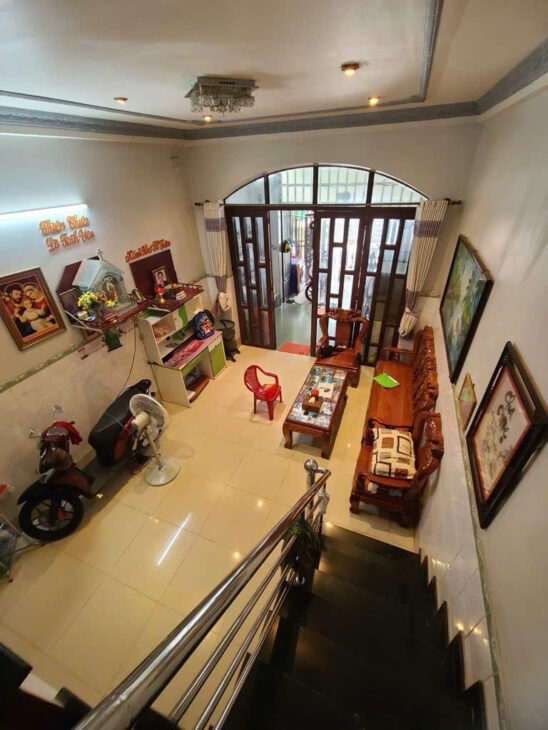 SIÊU PHẨM MẶT TIỀN HIỀN VƯƠNG–XE HƠI NGỦ TRONG NHÀ-64M2 – CHỈ 6,2 TỶ