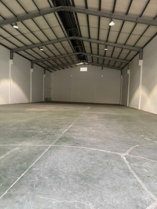 Cho Thuê Kho Xưởng 720M 65tr/tháng Tân Thới Nhất Phan Văn Hớn Quân 12 Dường Xe Contaire