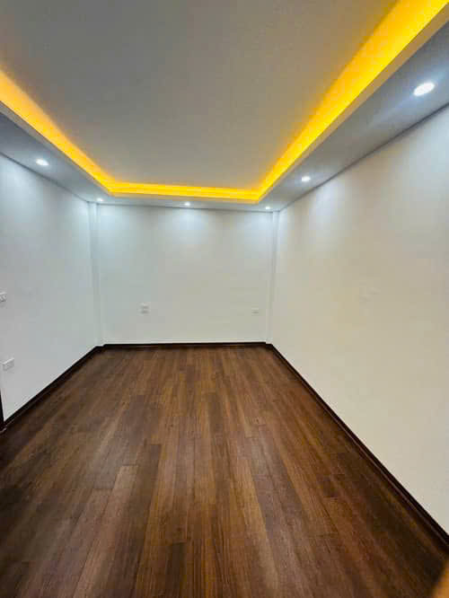 HỒ TÙNG MẬU – SIÊU PHẨM NHÀ Ở GẦN PHỐ, GẦN Ô TÔ, NGÕ KINH DOANH SIÊU ĐỈNH, NHÀ XÂY MỚI 100%,