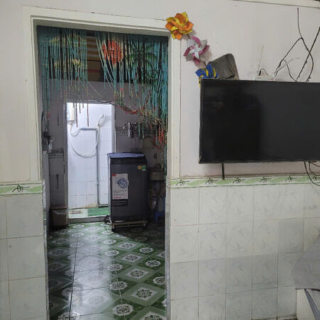 Bán nhà 1 trệt + lửng , đường số 10 Linh Đông Thủ Đức. Gía 2ty4 bl