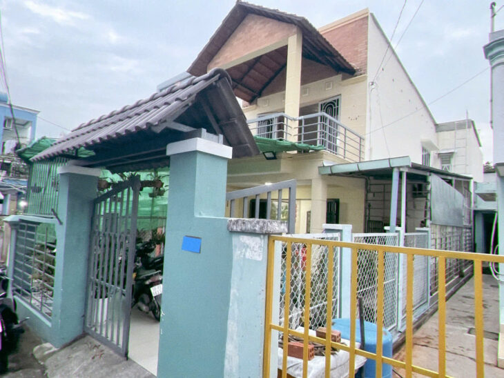BÁN NHÀ hẻm 150M2 đường HUỲNH TẤN PHÁT – Q7, GIÁ 8.8 TỶ