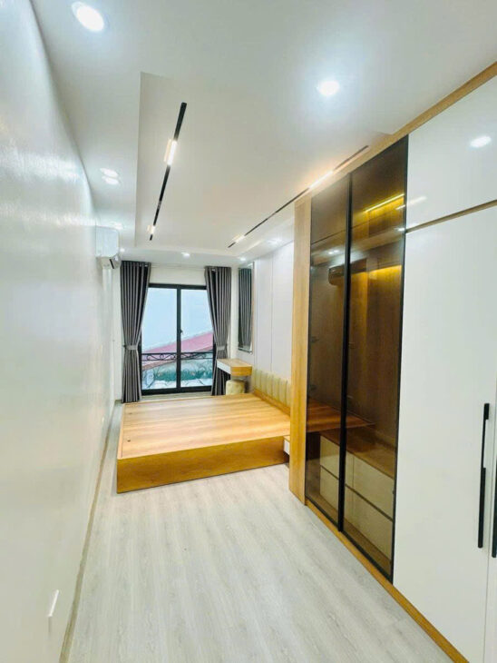 BÁN NHÀ MINH KHAI – 36M NHÀ MỚI ĐẸP – SÂN ĐỂ XE RỘNG – FULL NỘI THẤT – 10M OTO ĐỖ – GIÁ 5.7 TỶ