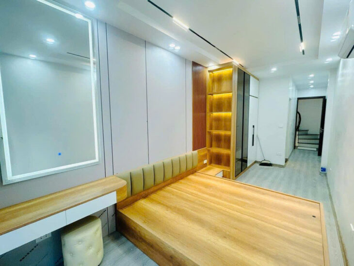 BÁN NHÀ MINH KHAI – 36M NHÀ MỚI ĐẸP – SÂN ĐỂ XE RỘNG – FULL NỘI THẤT – 10M OTO ĐỖ – GIÁ 5.7 TỶ