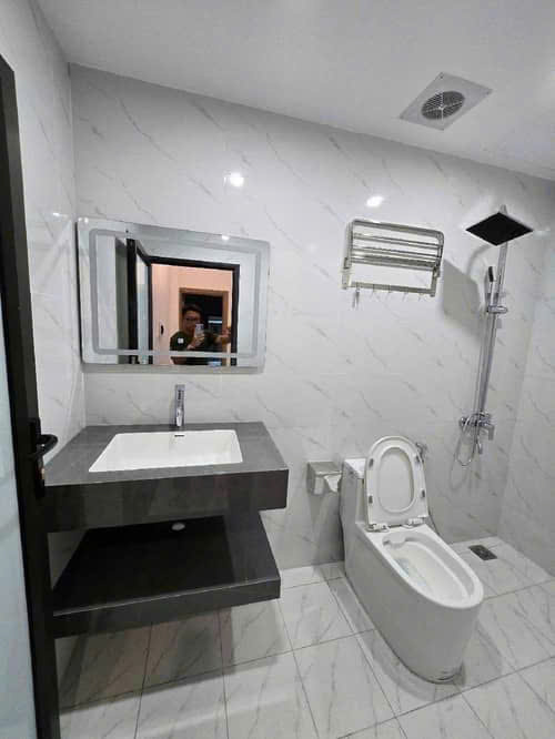 HOÀNG HOA THÁM – SIÊU VỊ TRÍ – NHÀ CỰC ĐẸP – NGÕ THÔNG TỨ TUNG – BAY NHANH