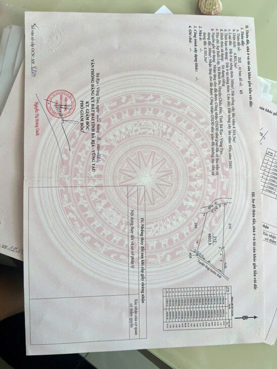 Chủ cần bán gấp 5000mv mt bê tông ô tô cách nhựa 50m