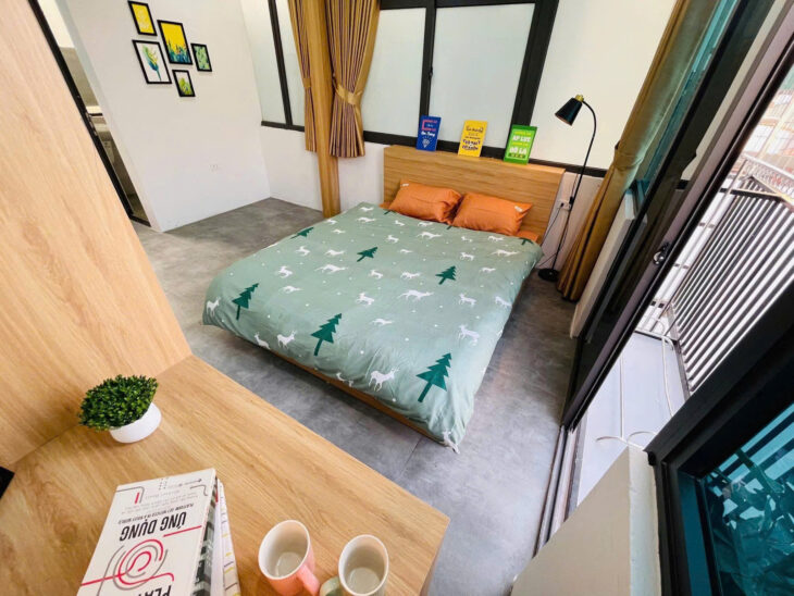 Cc cần B.an nhà Văn Quán- ô tô đỗ cửa- 5 tầng dân xây- 50m-doanh thu 30tr,tháng- giá hơn 10 tỷ.