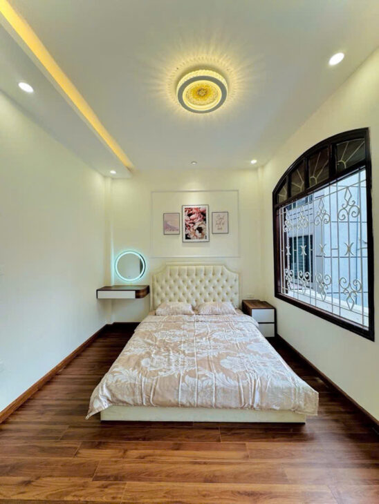NHÀ ĐẸP TRƯƠNG ĐỊNH HAI THOÁNG, MẶT TIỀN RỘNG, TRƯỚC NHÀ RỘNG 4M AN NING TỐT