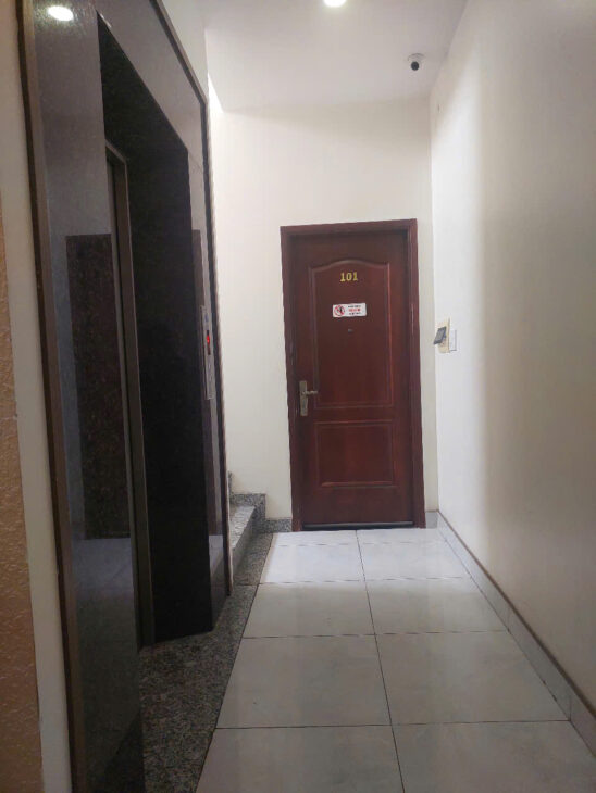 Bán Khách sạn Nguyễn Duy Trinh, Bình Trưng Tây, Q2, HCM giá siêu hời 18,9 tỷ, 139m2