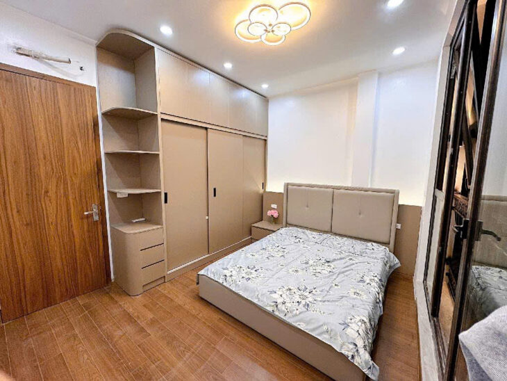 Vạn Phúc Him Lam, 45 tầng thang máy hiện đại, gara ô tô 7 chỗ, KD. Giá 10 tỷ