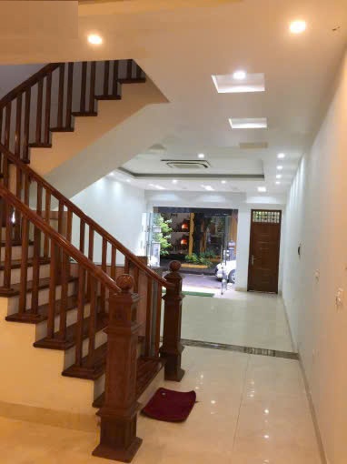 Cho thuê liền kề Trung Văn Vinaconex 3, đường Cương Kiên, quận Nam Từ Liêm.