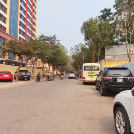 BÁN NHÀ MẶT PHỐ ĐẶNG THÙY TRÂM, QUẬN CẦU GIẤY. 75M2, 4T, VỈA HÈ RỘNG. KINH DOANH TỐT. GIÁ BÁN 3X TỶ