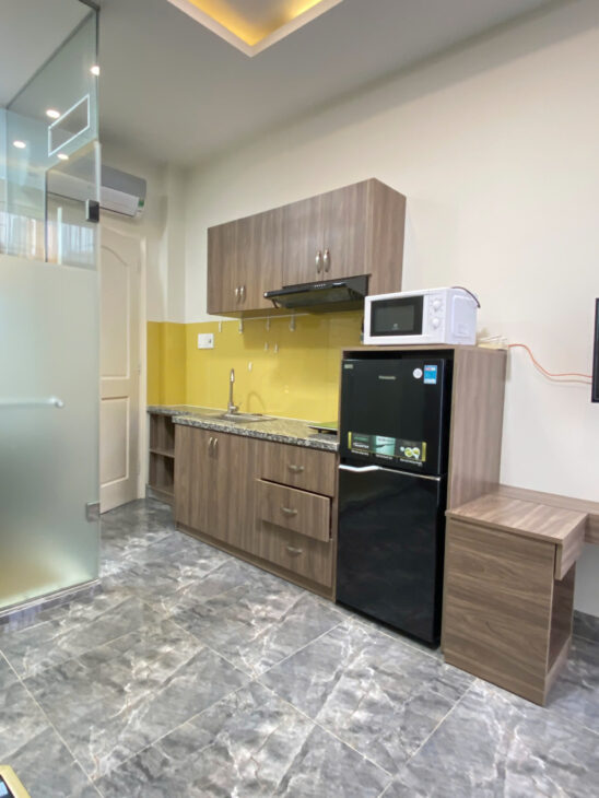 CHO THUÊ NHÀ CHDV hẻm NGUYỄN KHOÁI, Q.4, TP. HCM – 46M2, 5 TẦNG, 8PN, 8WC – 44 TRIỆU/THÁNG