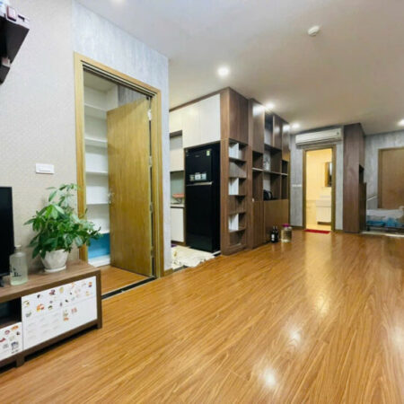 Căn hộ sổ đỏ CT4 Ecogreen – đường Nguyễn Xiển- Hoàng Mai 67m2, 2 ngủ giá chỉ 4.x tỷ