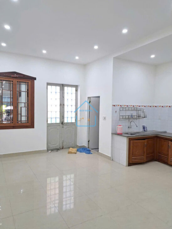 ???? CHO THUÊ NHÀ 3 TẦNG MỚI ĐẸP – 5PN – MẶT TIỀN ĐƯỜNG 7.5M ????