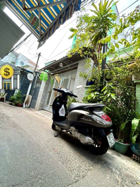 NHÀ HẺM ĐOÀN VĂN BƠ – CÁCH 10M RA MẶT ĐƯỜNG ĐOÀN VĂN BƠ- GÀN CHỢ VÀ TRƯỜNG HỌC– CHỦ ĐANG NHIỆT BÁN.