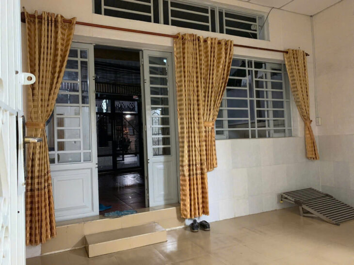 Cho Thuê Nhà Nguyên Căn 75m2 Tại Đường Xóm Chiếu – P.16 – Q.4 – HCM