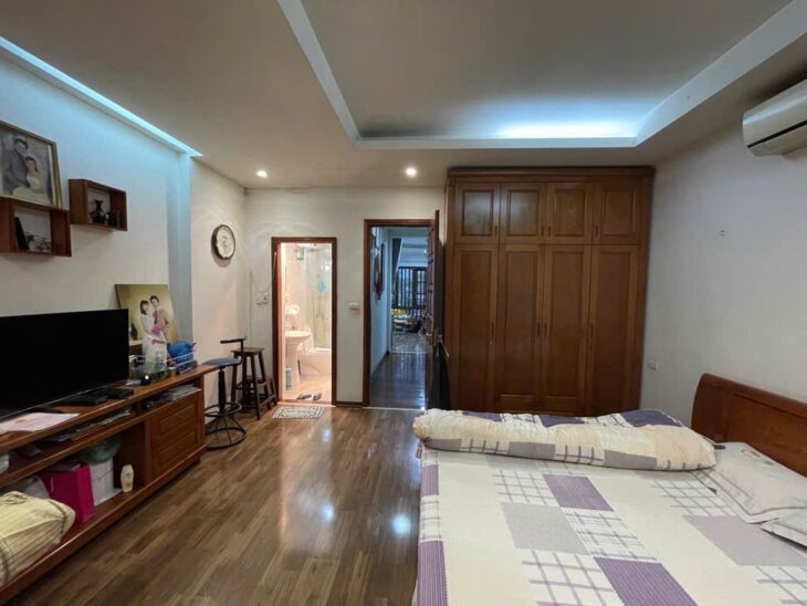 PHÂN LÔ VIP THÁI HÀ, Ô TÔ TRÁNH VỈA HÈ KINH DOANH, 48M, 15.9 TỶ.