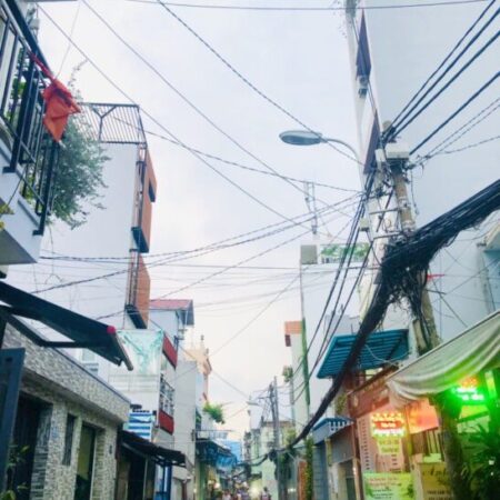 BÁN NHÀ MỚI Ở LIỀN LÔ GÓC THOÁNG, ĐOÀN VĂN BƠ Q4 GẦN Q1 – 31M2 BTCT KIÊN CỐ CÔNG NHẬN ĐỦ, ĐẦY ĐỦ