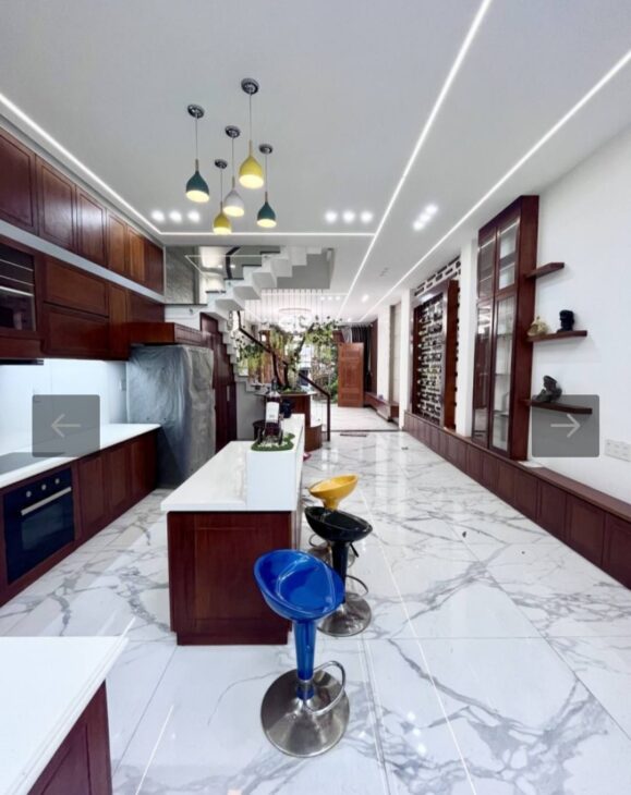 BÁN NHÀ MẶT PHỐ XTT, HÓC MÔN – 8.5 TỶ – 138M2 – 4 TẦNG – 4PN – 5WC – SỔ HỒNG