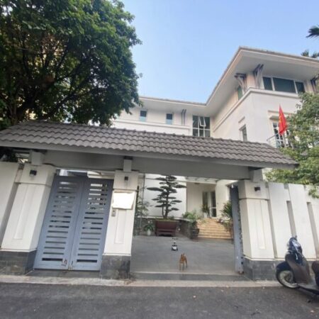 BIỆT THỰ VƯỜN ĐÀO???? 368M2 x 3T???? MT 21M???? 230 TỶ???? MẶT TIỀN KHỦNG???? KHU SIÊU VIP
