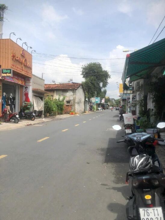 NHÀ MẶT TIỀN LÃ XUÂN OAI, TNP A. THỦ ĐỨC 130M2 NHỈNH 8 TỶ