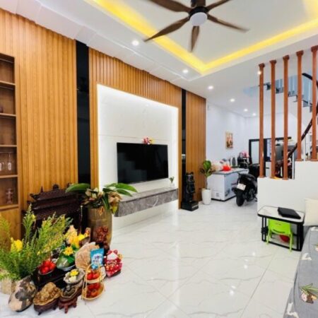 BÁN NHÀ QUAN NHÂN, THANH XUÂN, 30M Ô TÔ, TRƯỚC NHÀ 3M SH QUAY THOẢI MÁI, 41M2, 9.5 TỶ(CTL)