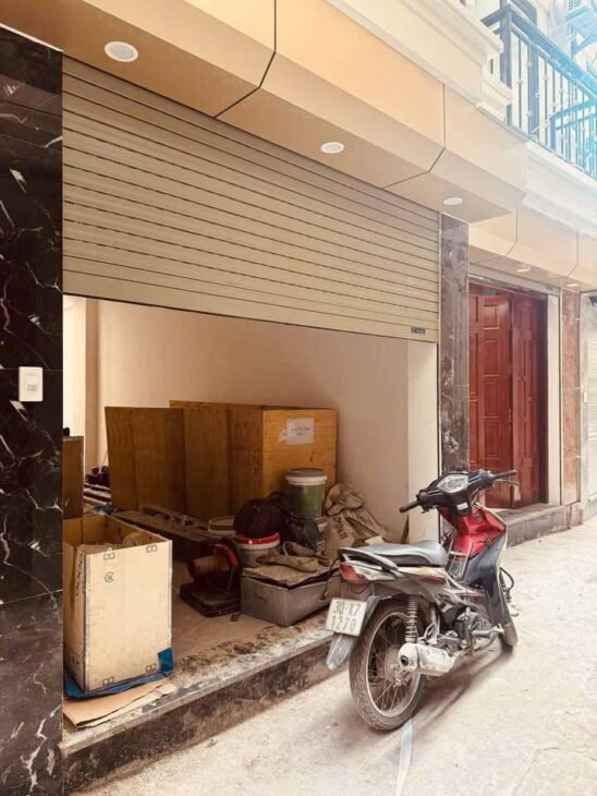 CHÍNH CHỦ NHỜ BÁN NHÀ HOÀNG MAI GẦN HỒ ĐỀN LỪ, 40M2, 5 TẦNG, MT3.5M, THANG MÁY. GIÁ 7.9 TỶ