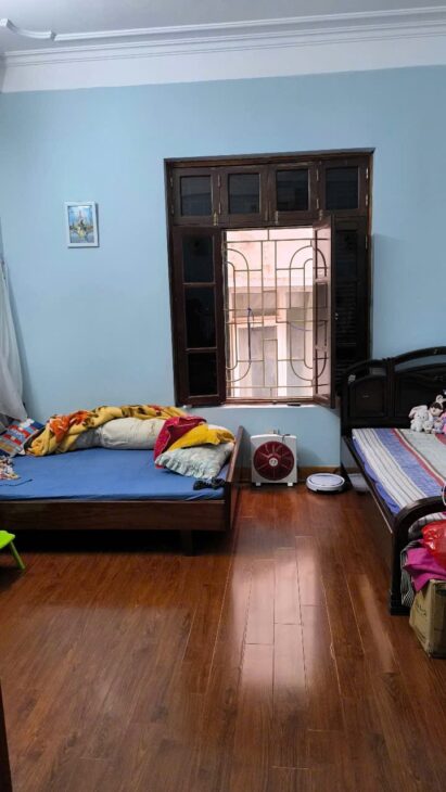BÁN MP ĐẶNG THÙY TRÂM, CẦU GIẤY 70M, 5T, MT 5M, VỈA HÈ, OTO TRÁNH, KD ĐỈNH, 34 TỶ. 0937651883.