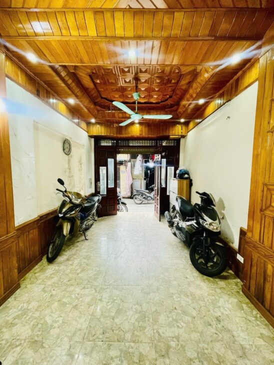 CẦN BÁN NHÀ TÂN MAI, HOÀNG MAI, OTO 7 CHỖ ĐỖ CỬA, DT 45M, DÂN XÂY CHẮC CHẮN, 10,5 TỶ