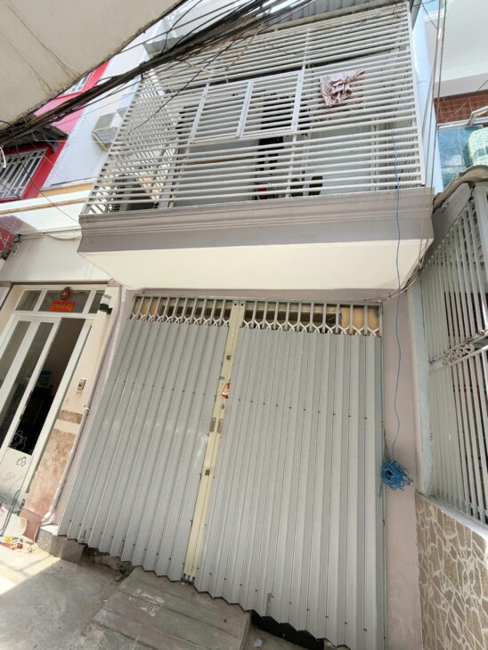 Nhà hẻm thông gần mặt tiền Nguyễn Duy P9Q8