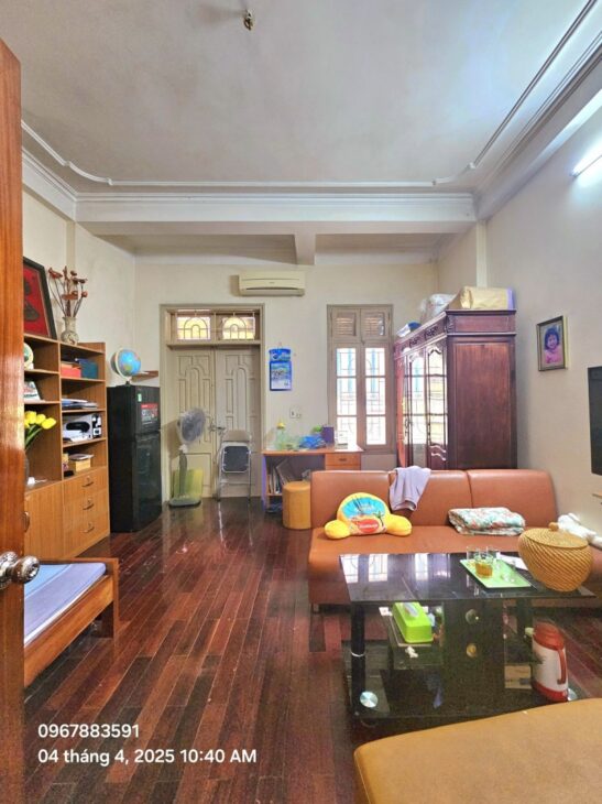 BÁN MP ĐẶNG THÙY TRÂM, CẦU GIẤY 70M, 5T, MT 5M, VỈA HÈ, OTO TRÁNH, KD ĐỈNH, 34 TỶ. 0937651883.