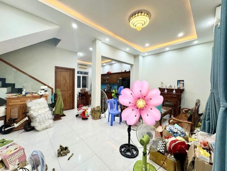 Bán nhà 185m2, 3 tầng, 10PN, Ngô Tất Tố, P22, Bình Thạnh, 28 tỷ