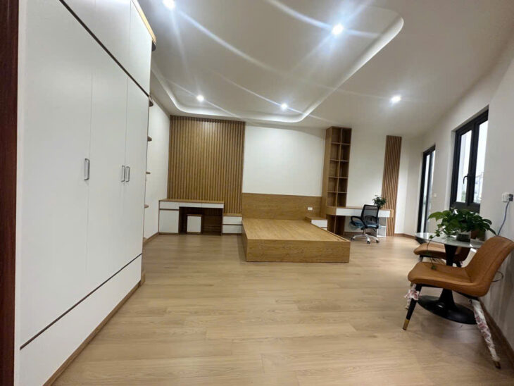 BÁN NGỌC THỤY – Ô TÔ NGỦ TRONG NHÀ- NHÀ MỚI- MẶT TIỀN RỘNG THÊNH THANG-LÔ GÓC 2 MẶT THOÁNG- THANG