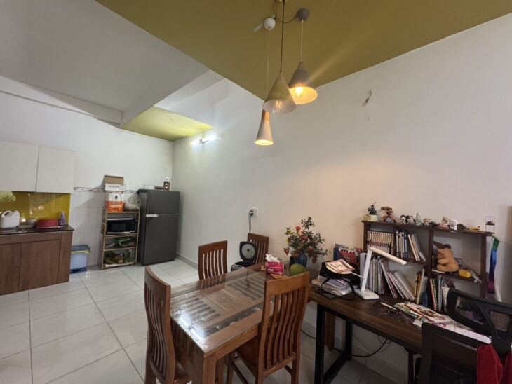 Bán Nhà đường 22 Linh Đông, Thủ Đức, 65m2, 3 tầng, hẻm xe hơi, khu phân lô