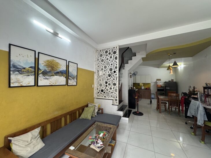 Bán Nhà đường 22 Linh Đông, Thủ Đức, 65m2, 3 tầng, hẻm xe hơi, khu phân lô