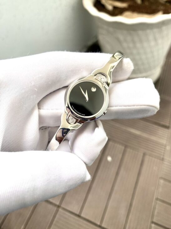 Đồng Hồ Movado Nữ ( kiểu Lắc Tay ) ĐÍnh Kim Cương – mặt đen // Sale giá Rẻ