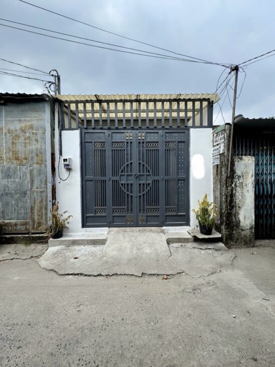 NHÀ CẤP 4 GÁC LỬNG 52m2, HẺM XE HƠI, TÂN CHÁNH HIỆP, QUẬN 12, GIÁ CHỈ HƠN 2 TỶ