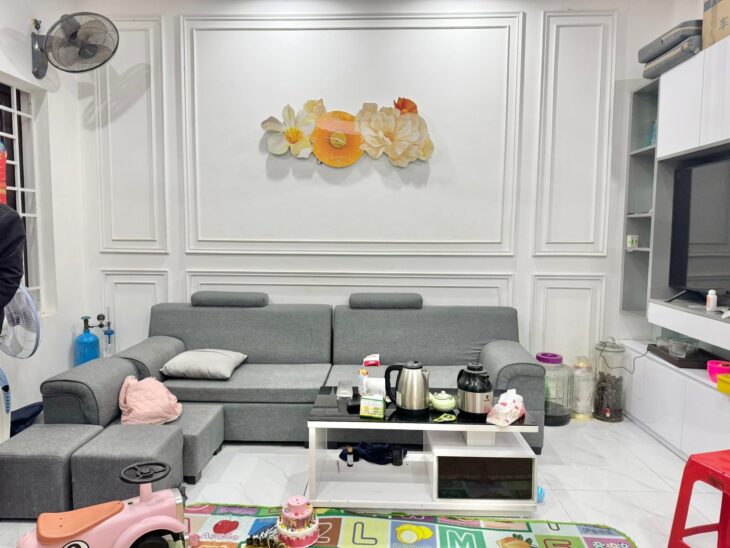 Bán nhà phố Khương Trung, phường Khương Trung, 40m² x 5 tầng, nhà đẹp vào ở ngay, giá chỉ 6.65 tỷ