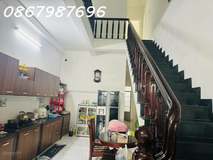 Bán nhà mặt tiền đường Kiến Thiết – Nha Trang, giá chỉ 5.7 tỷ, sổ hồng riêng