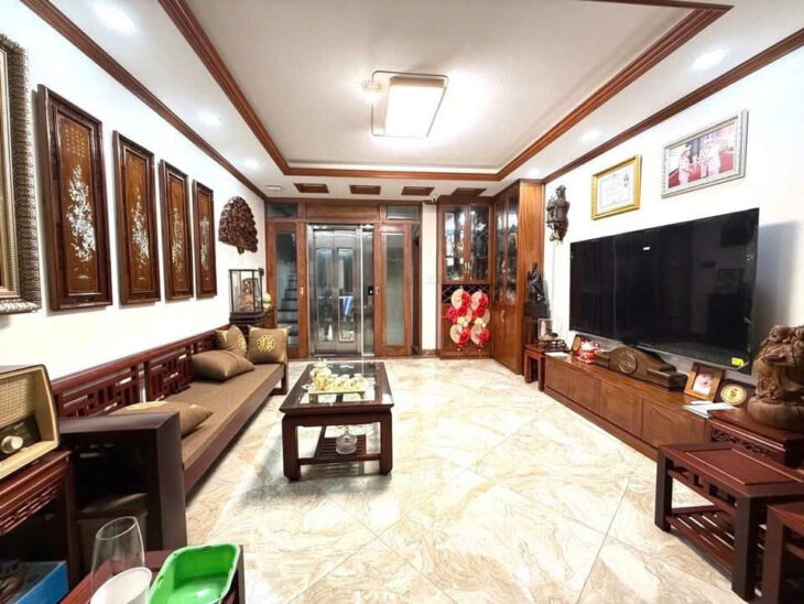 BÁN NHÀ PHÙNG CHÍ KIÊN, CẦU GIẤY, PHÂN LÔ, Ô TÔ TRÁNH, 102M, 35 TỶ