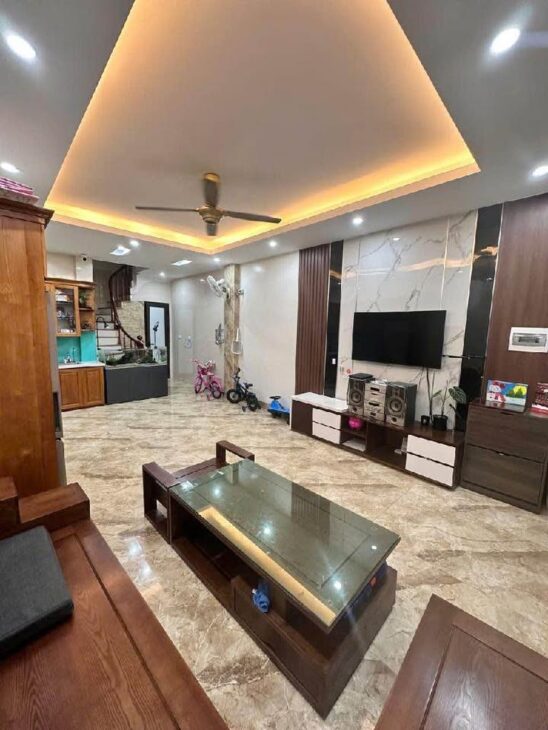 Nhà đẹp Nguyễn Trãi – Giá tốt chỉ từ 6.2 tỷ – 4 tầng – Sát Royal City – Gần chợ, trường học