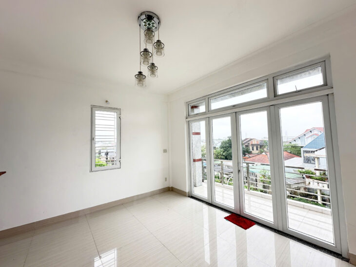 ???? CHO THUÊ NHÀ NGUYÊN CĂN 3 TẦNG – MẶT TIỀN ĐƯỜNG DIỆU QUANG, TP HUẾ