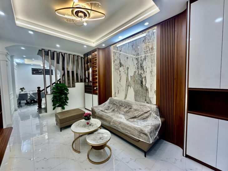 Bán Gấp Nhà Kim Giang, Nhà Mới Full Nội Thất – Cách Ô Tô 20m