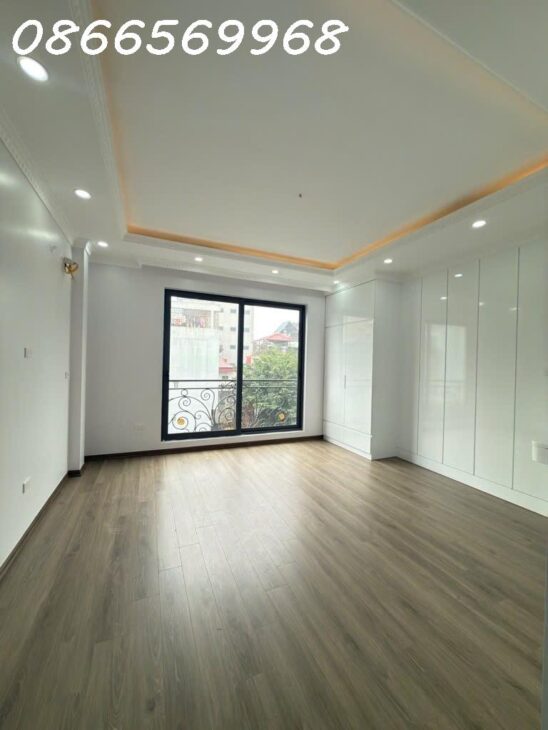 NHÀ MỚI – 36M x 6 TẦNG THANG MÁY – NGÕ ĐẸP NHẤT PHỐ CẦU GIẤY – Ô TÔ ĐỖ CỬA – GIÁ 9.9 TỶ