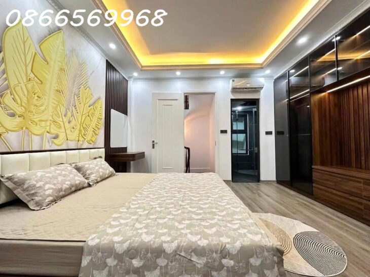 NHÀ MỚI ĐẸP – TRUNG TÂM CẦU GIẤY – 32M² x 5 TẦNG – FULL NỘI THẤT – GIÁ 8.5 TỶ